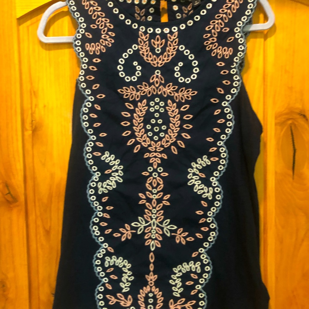 Gorgeous Banana Republic tank